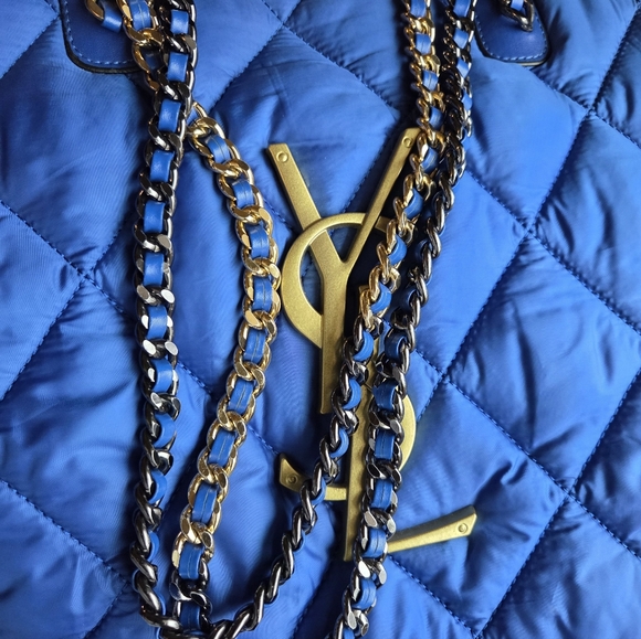 Vintage YSL Puffer Medium shoulder bag. - Picture 8 of 11